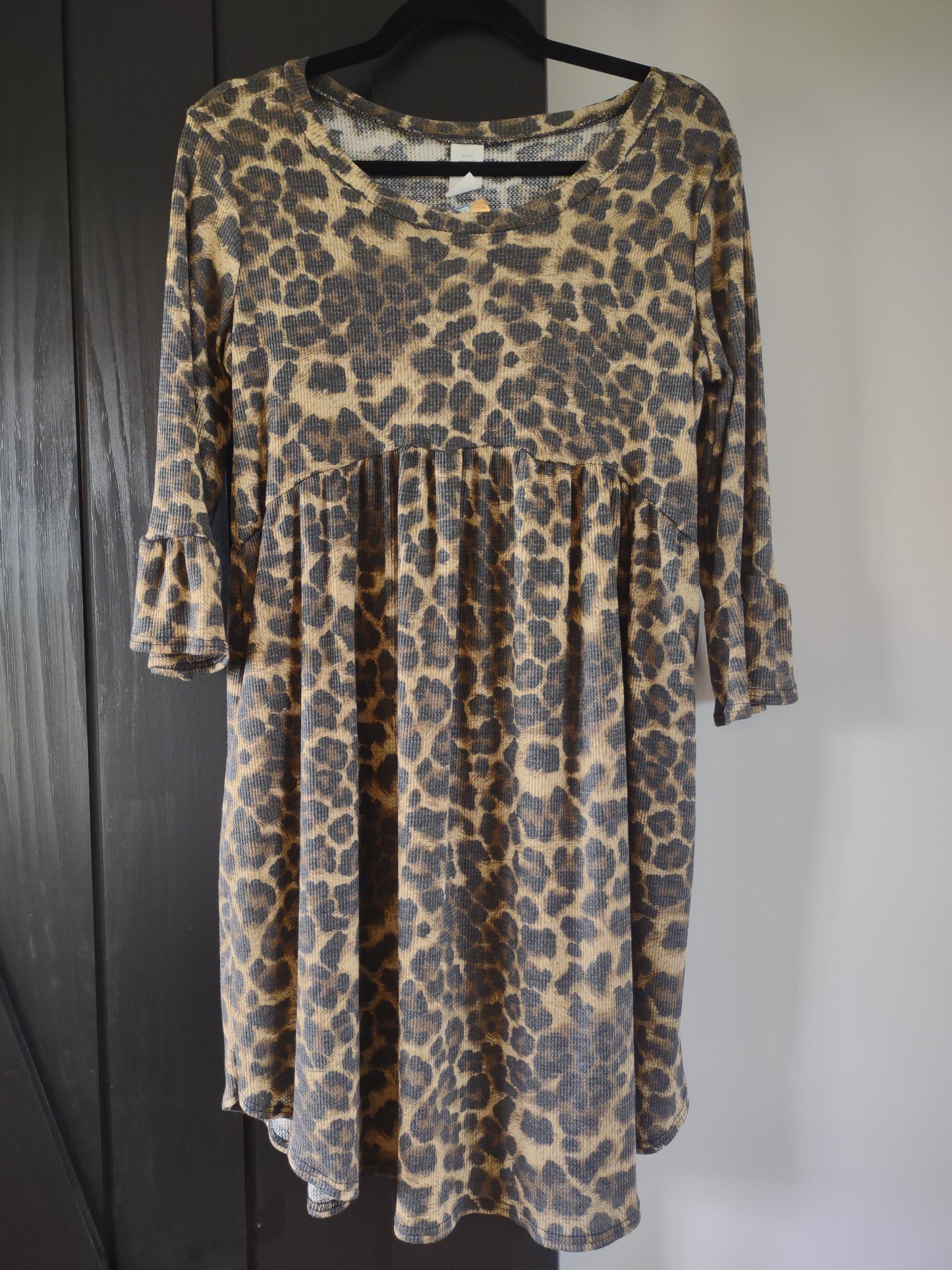 Animal Print Dress with Ruffle Sleeves and Pockets