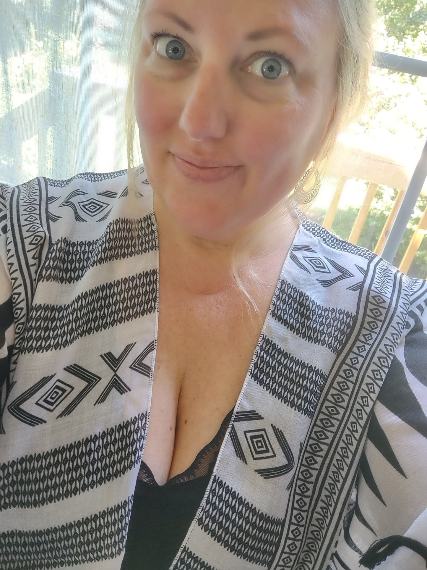 Black & White Kimono With Tassels