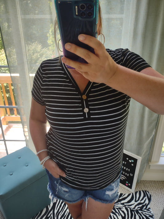 Black & White Stripe Top